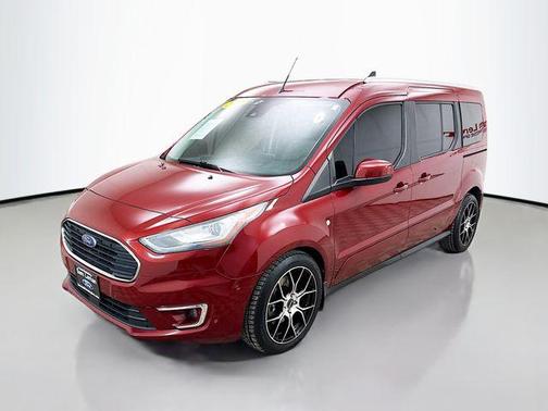 2019 Ford Transit Connect Titanium w/Rear Liftgate