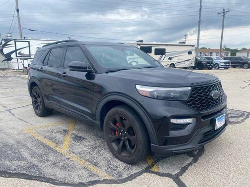 Black Metallic 2020 Ford Explorer ST