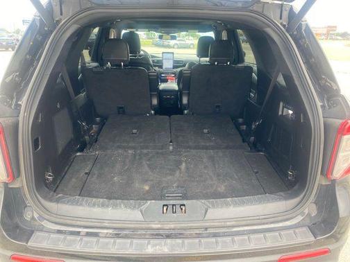 Black Metallic 2020 Ford Explorer ST