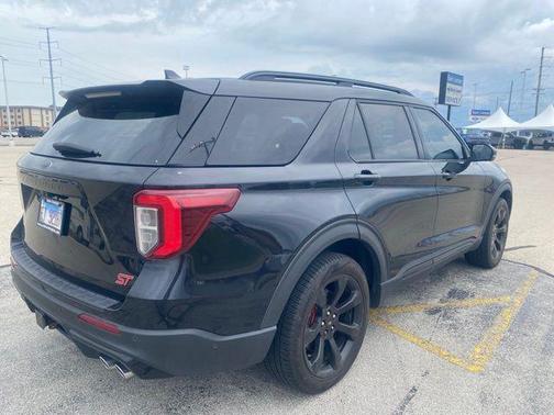 Black Metallic 2020 Ford Explorer ST