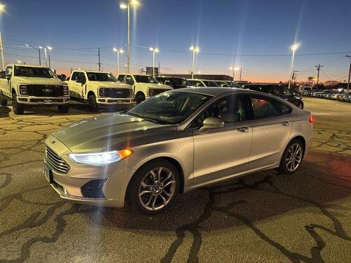 2019 Ford Fusion SEL
