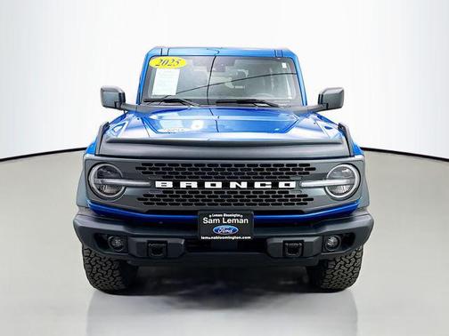 Blue Metallic 2025 Ford Bronco Badlands