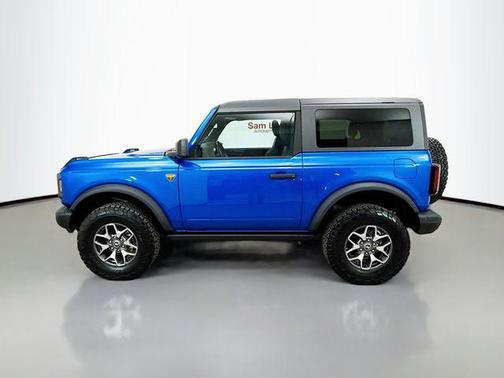 Blue Metallic 2025 Ford Bronco Badlands