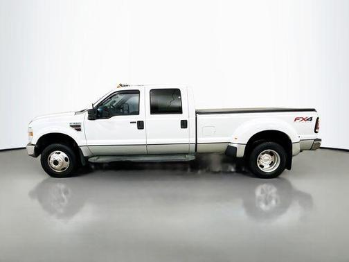 White 2008 Ford F-350 Lariat