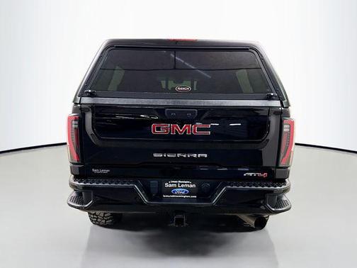 2024 GMC Sierra 2500 AT4