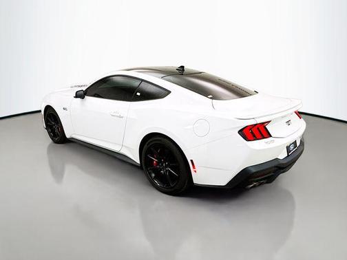 Oxford White 2024 Ford Mustang GT Premium