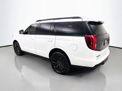 White Metallic 2025 Ford Expedition Platinum