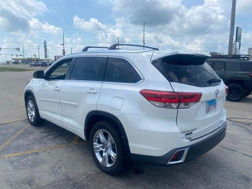 Blizzard Pearl 2018 Toyota Highlander Limited