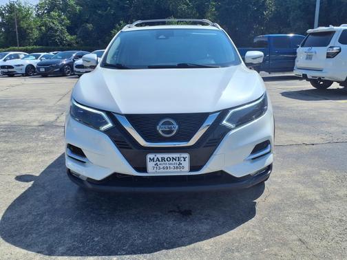 2020 Nissan Rogue Sport SL