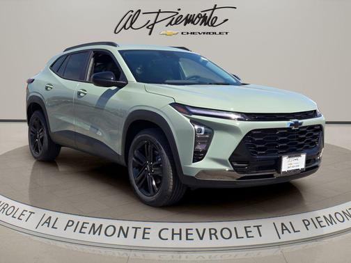 Cacti Green 2026 Chevrolet Trax FWD ACTIV