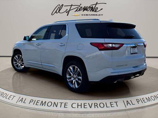 Summit White 2020 Chevrolet Traverse High Country