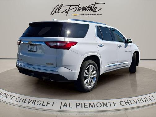Summit White 2020 Chevrolet Traverse High Country