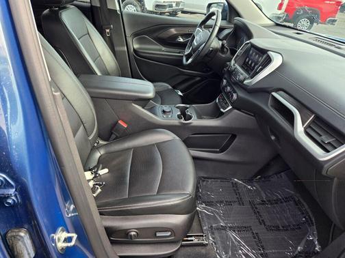 Downpour Metallic 2024 GMC Terrain SLT