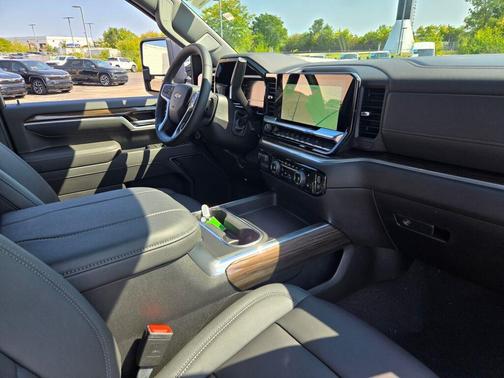 2025 Chevrolet Silverado 2500 LT