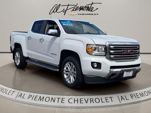 Summit White 2018 GMC Canyon SLT