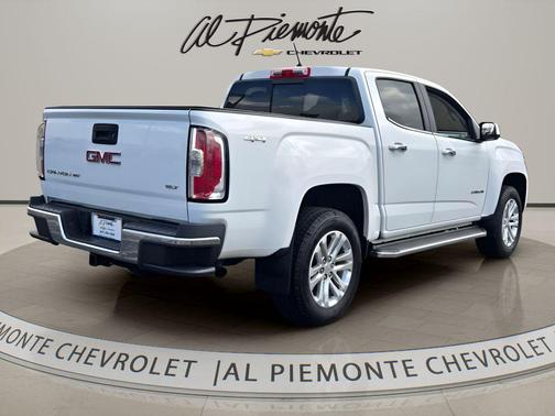 Summit White 2018 GMC Canyon SLT