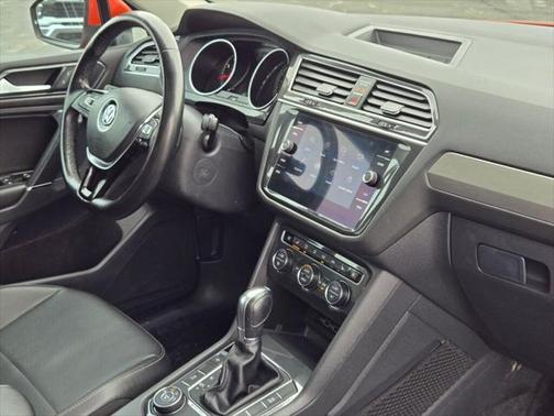 2018 Volkswagen Tiguan 2.0T SEL