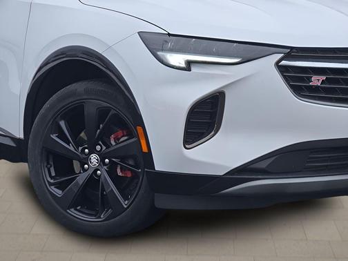 Summit White 2022 Buick Envision FWD Preferred