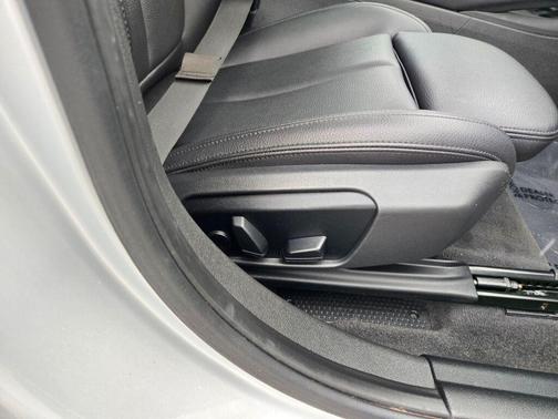 2020 BMW X2 xDrive28i