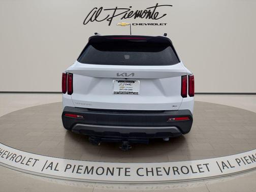 Glacial White Pearl 2023 Kia Sorento EX