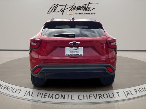 Apex Red 2026 Chevrolet Trax FWD 2RS