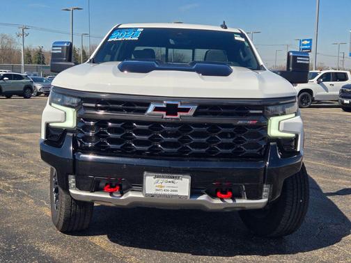 Summit White 2023 Chevrolet Silverado 1500 ZR2