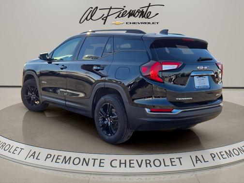 Ebony Twilight Metallic 2024 GMC Terrain AT4