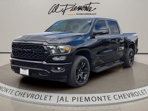 Diamond Black Crystal Pearlcoat 2023 RAM 1500 Big Horn/Lone Star