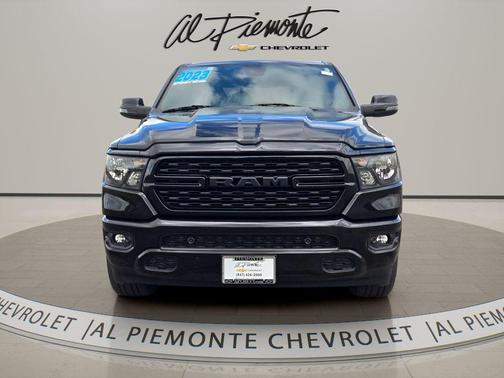 Diamond Black Crystal Pearlcoat 2023 RAM 1500 Big Horn/Lone Star