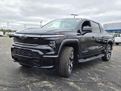 2025 Chevrolet Silverado EV RST