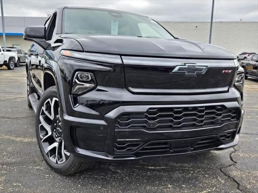 2025 Chevrolet Silverado EV RST