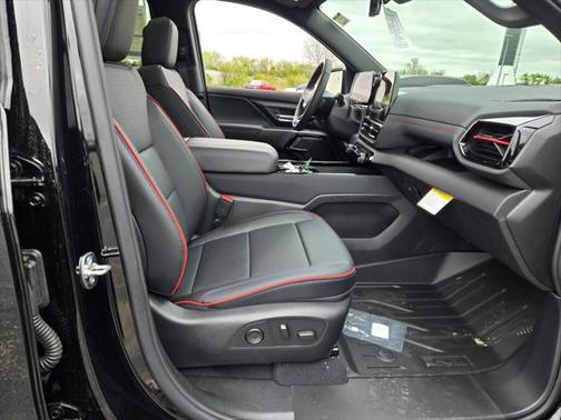 2025 Chevrolet Silverado EV RST