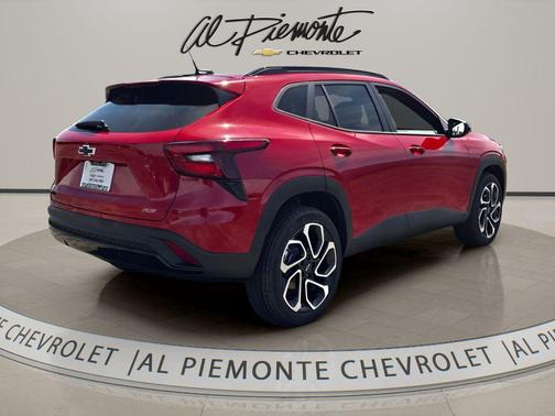 Apex Red 2026 Chevrolet Trax FWD 2RS