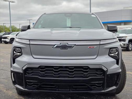 2025 Chevrolet Silverado EV RST