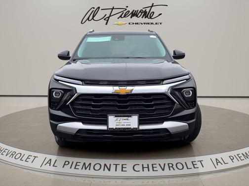 Mosaic Black Metallic 2026 Chevrolet Trailblazer LT