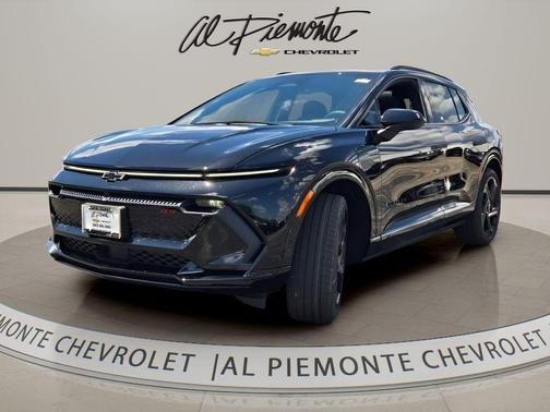 Black 2025 Chevrolet Equinox EV RS