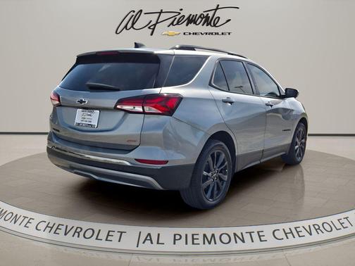 Sterling Gray Metallic 2023 Chevrolet Equinox FWD RS