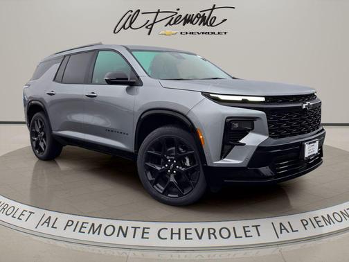 Sterling Gray Metallic 2026 Chevrolet Traverse RS