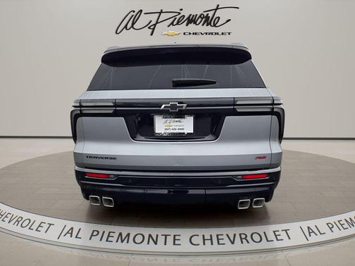 Sterling Gray Metallic 2026 Chevrolet Traverse RS