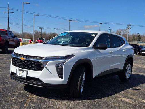 2024 Chevrolet Trax LS