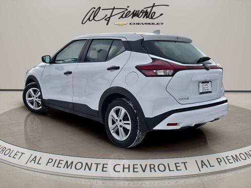 Fresh Powder 2023 Nissan Kicks S