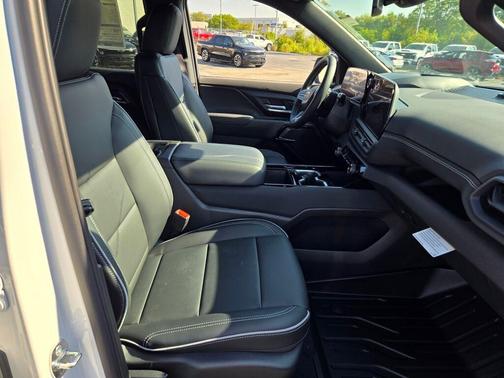 2026 Chevrolet Silverado EV LT