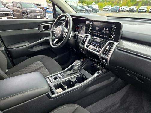 2023 Kia Sorento EX