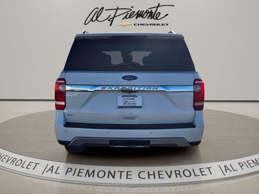 Oxford White 2020 Ford Expedition XLT