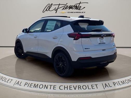 Summit White 2027 Chevrolet Bolt RS