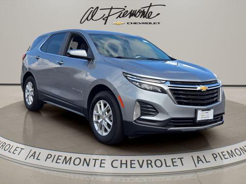Sterling Gray Metallic 2023 Chevrolet Equinox 1LT