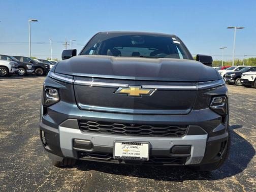 2026 Chevrolet Silverado EV LT