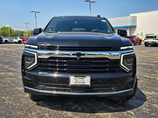 2025 Chevrolet Tahoe LS