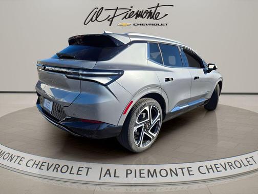 Sterling Gray Metallic 2026 Chevrolet Equinox EV LT