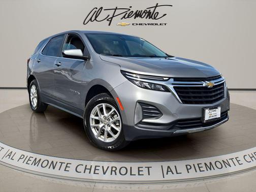 Sterling Gray Metallic 2023 Chevrolet Equinox 1LT